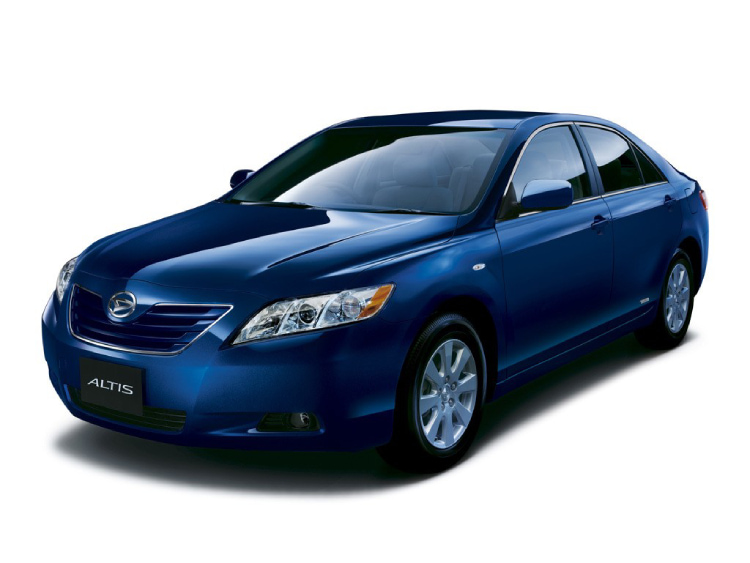 Daihatsu Altis