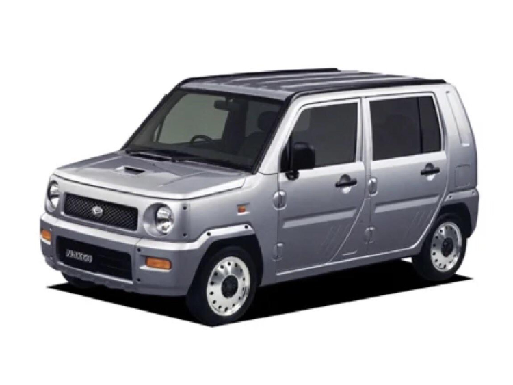 Daihatsu Naked